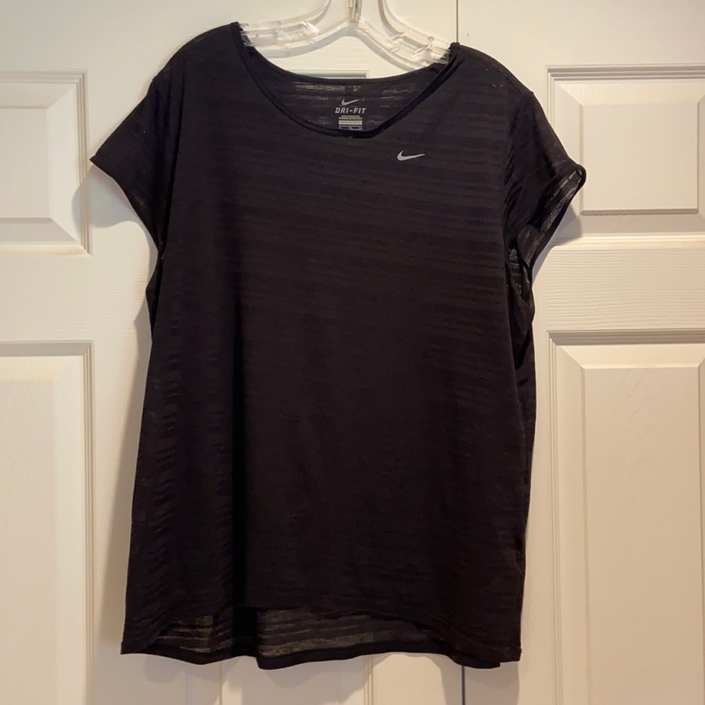 Black Nike Work Out Top